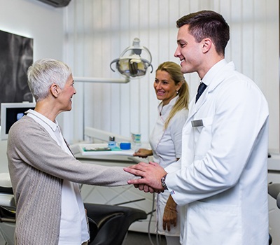 Woman meeting a dentist